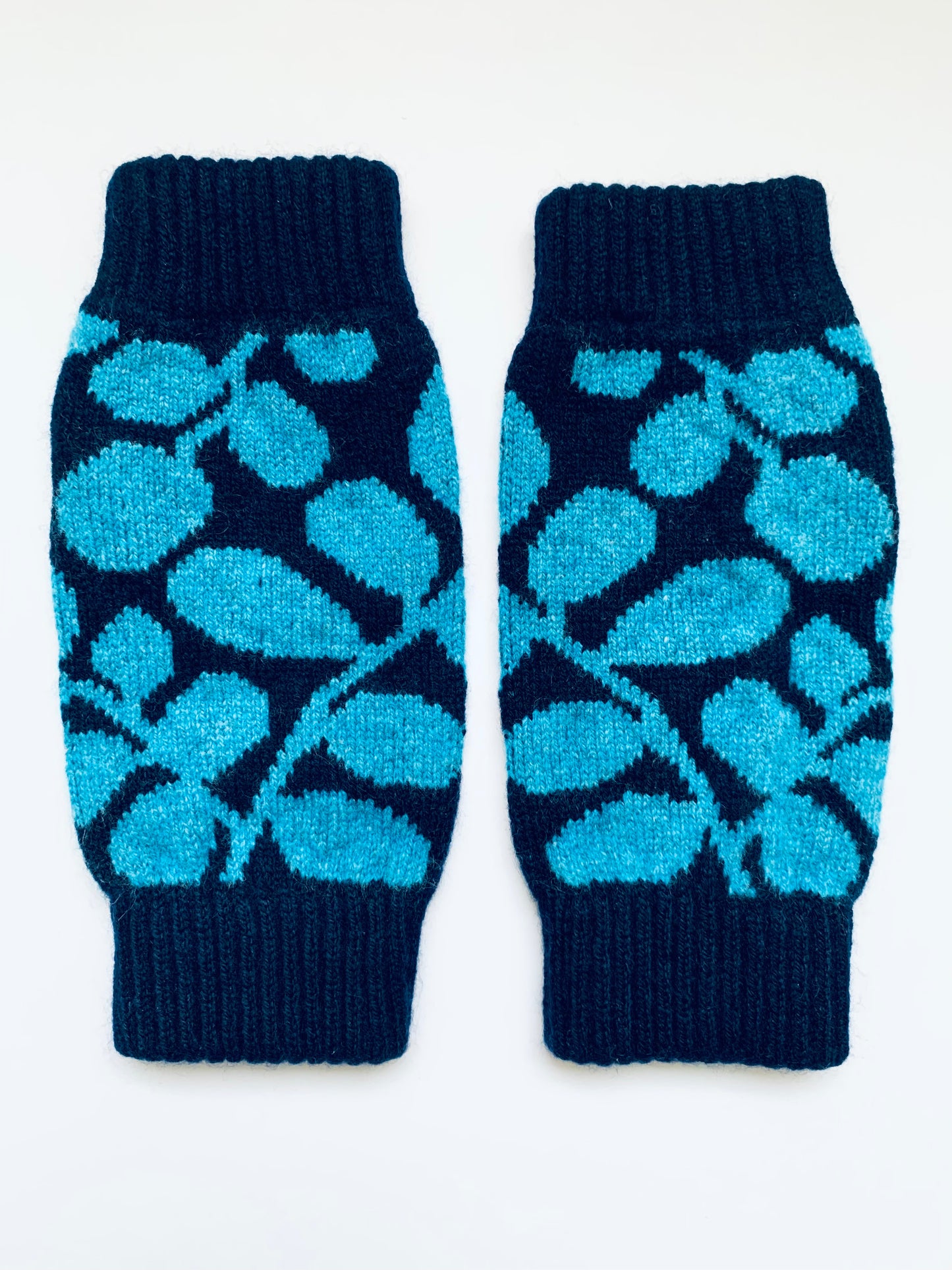 Dapple Fingerless Mittens